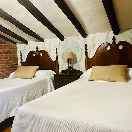 Apartamentos Nel I Santillana del Mar Exterior photo