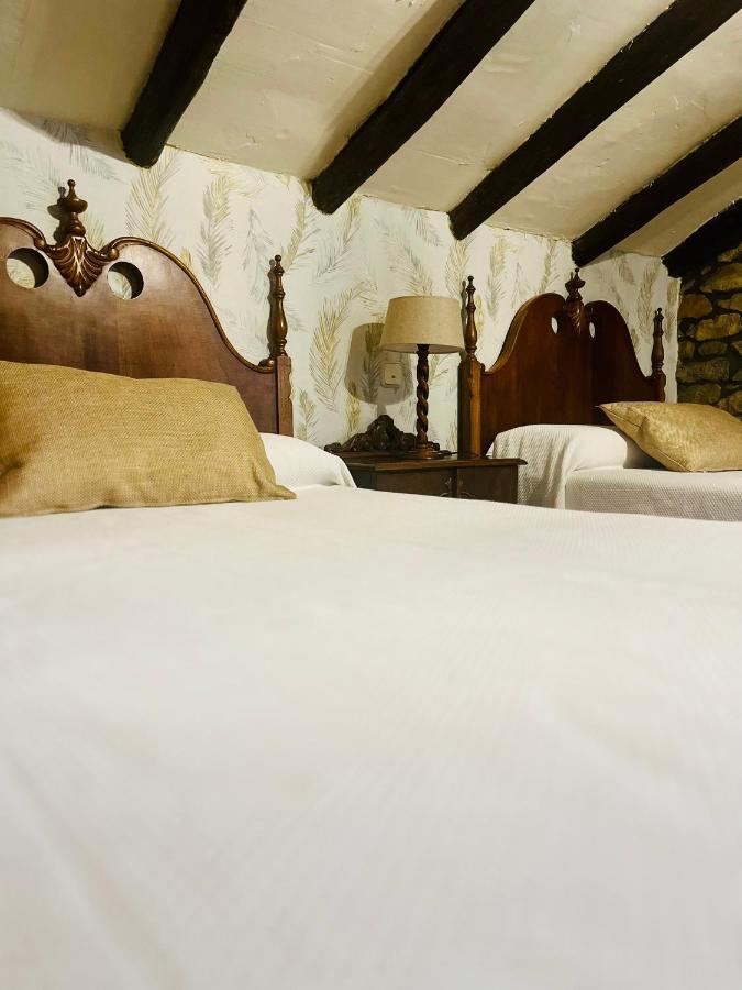 Apartamentos Nel I Santillana del Mar Exterior photo
