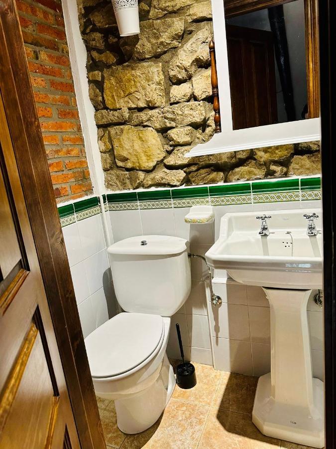 Apartamentos Nel I Santillana del Mar Exterior photo